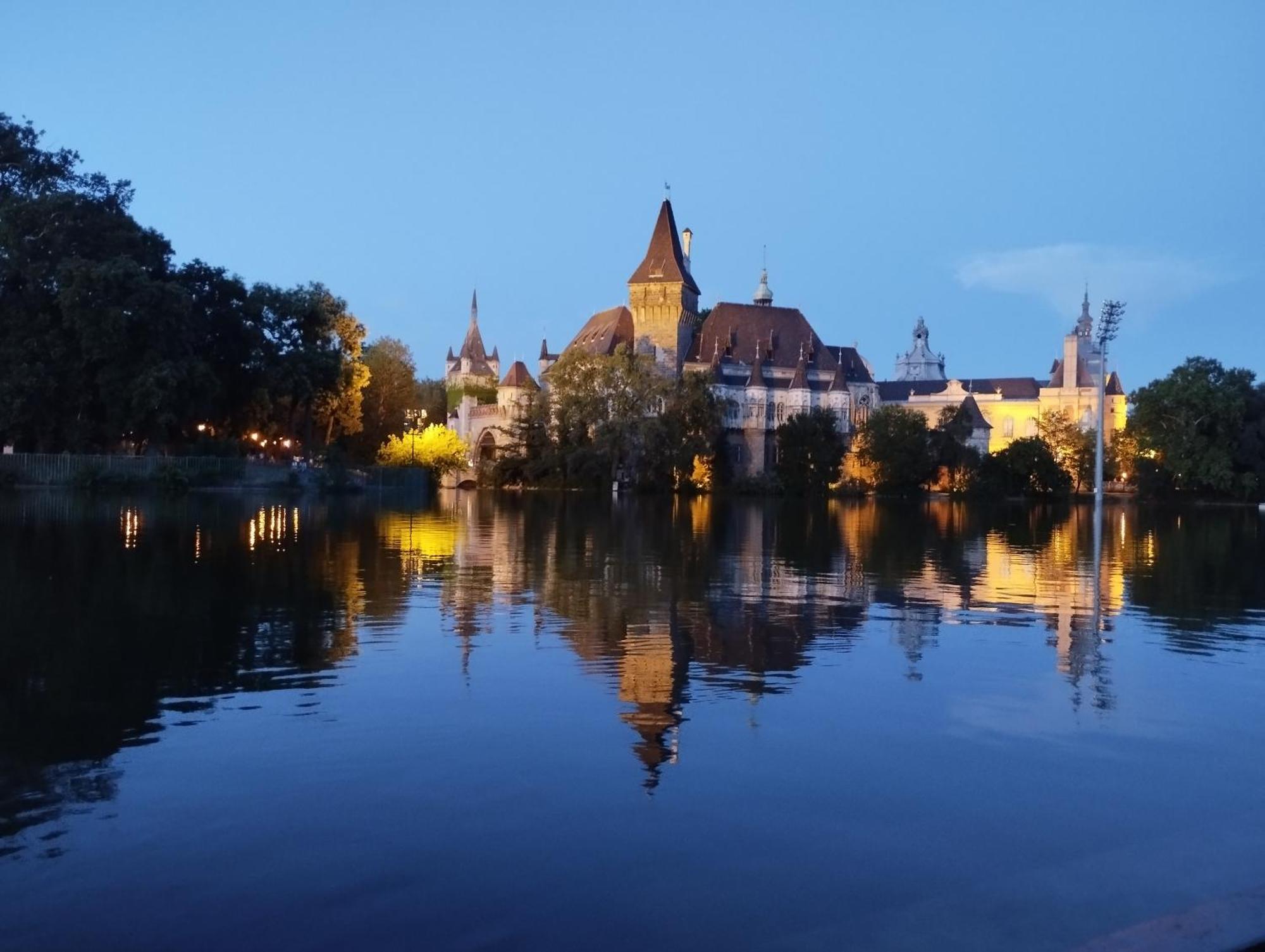 Free Parking, Balcony, Near To City Park Budapest Exterior foto